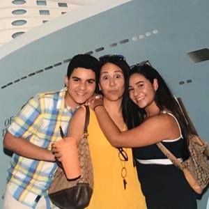 Meet your Posher, Meredith